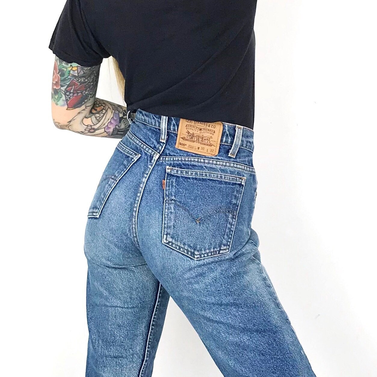 Levi's 505 Orange Tab Jeans / Size 28