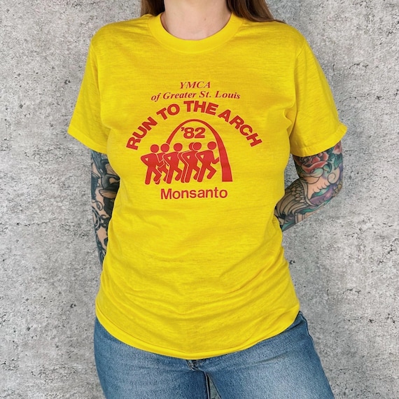 1982 YMCA Run To The Arch St Louis Soft Thin Vintage Tee Shirt T-Shirt