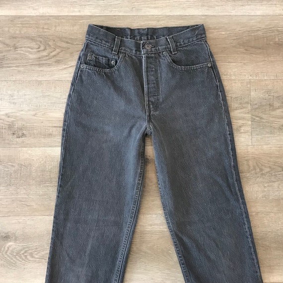 Levi's 701 Student Fit Vintage Jeans / Size 23 XXS - image 6
