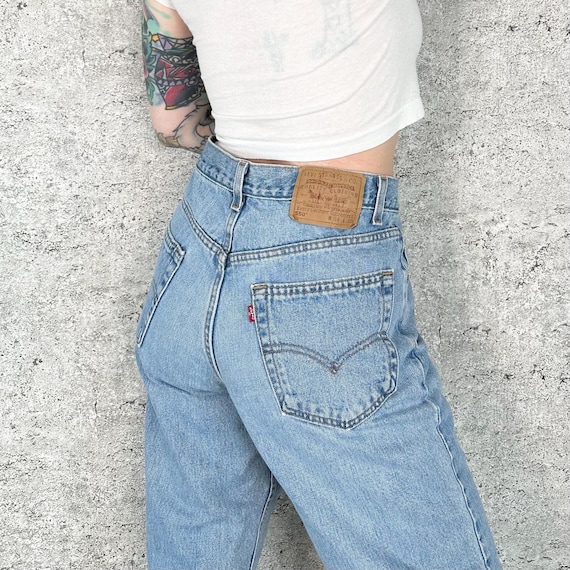 Levi's 550 Vintage Jeans / Size 30