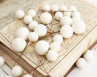 White Berry Picks Artificial Berries for Crafts | Christmas Picks | Wedding Decor | Fake Berry Filler | Berry Embellishment | BE198