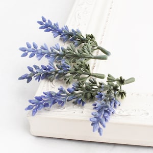 5 Artificial Lavender Picks | Faux Lavender Filler | Wedding Crown Flowers | Millinery Flowers | Boutonniere Flowers | Blue Hutch LV1010