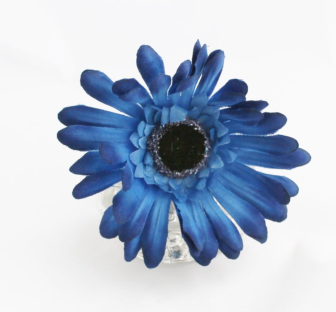 7 Blue Daisy Stem Gerber Daisy Wedding Millinery Flowers DIY Bouquet