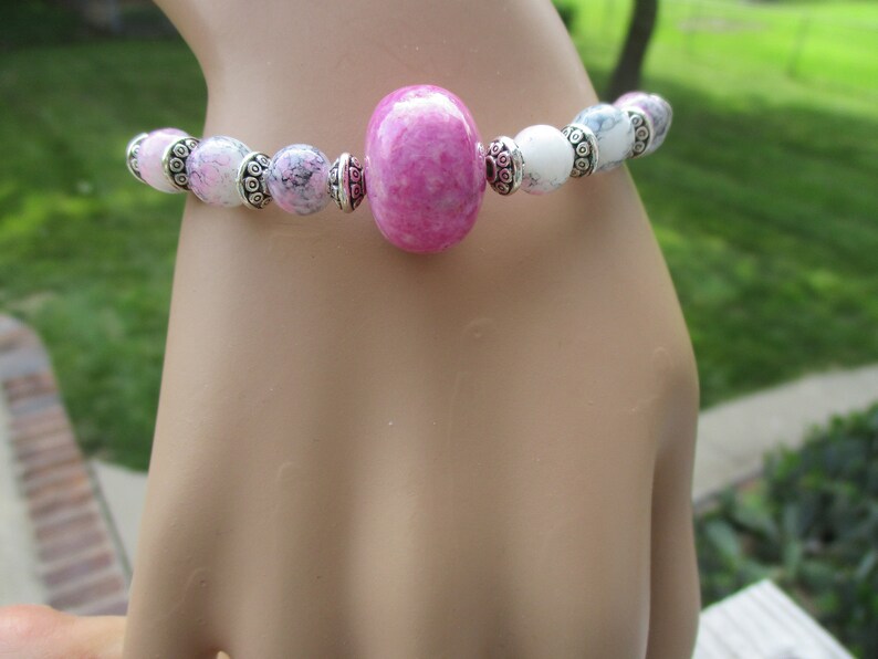 Unique bracelet Handmade bracelet Pink bracelet Stretch bracelet Beaded bracelet Unique gifts