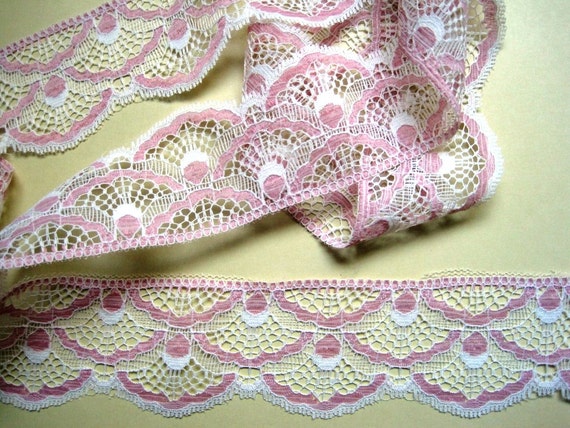 White Floral Venise Lace Trim 3//8 wide Pink price for 1 yard