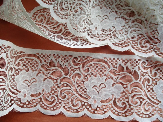 BTY Antique Chantilly French 8IN Wide BLACK FLORAL Scalloped Edge Lace