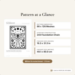 Op de afbeelding: Een digitaal document getiteld Pattern at a Glance met een zwart-wit Luna-mot haakpatroon. Het toont afmetingen van 86 bij 126 mazen, een basisketting van 243 steken en een uiteindelijke afmeting van 49,1 bij 80,0 cm.