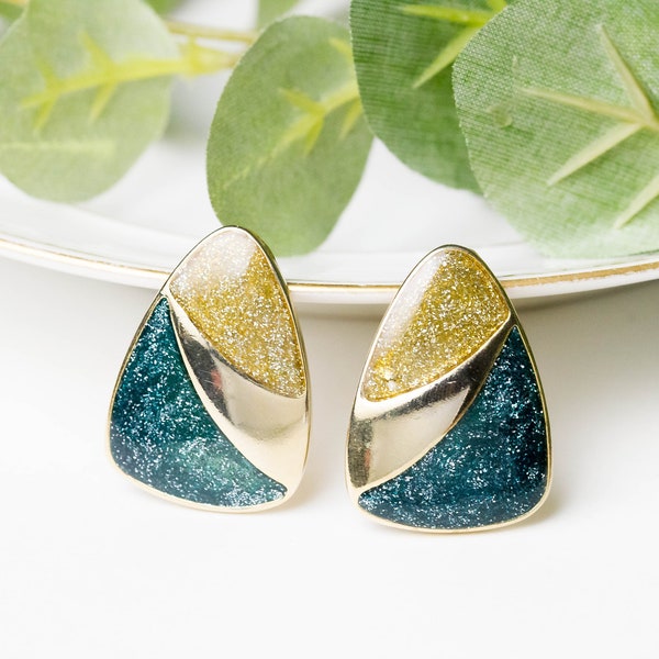 Vintage green and gold glitter earrings | Sparkle enamel gold clip on earrings | Retro mid century modern earrings | Hollywood classic gold