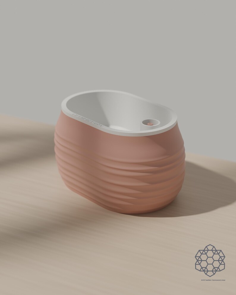 Aquaoval self-watering planter in peach pink, oblong shape with a hand-wandered horizontal ridge texture. Images include 3D-rendered visualizations of the exact print files.