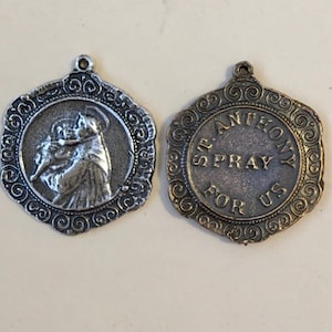 Saint St. Anthony of Padua Catholic Medal