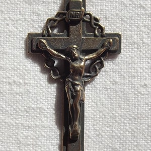Crown of Thorns Crucifix