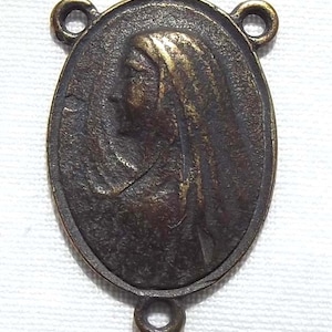 Bronze Our Lady, Blessed Virgin Mary, Rosary Centerpiece Center w Jesus