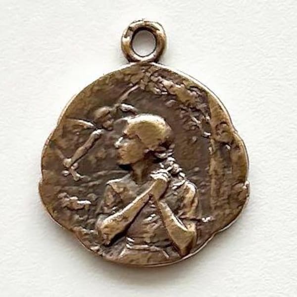 Jeanne d'Arc-medalj Jeanne d'Arc vid bålet katolsk andaktshalsband kaplett