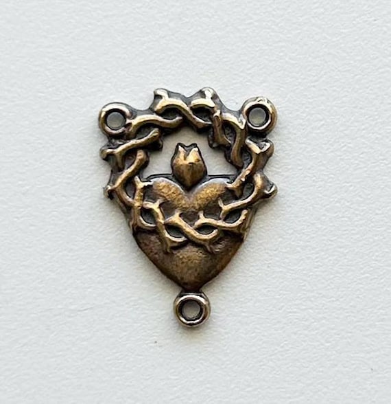 Crown of Thorns Centerpiece With Sacred Heart Miraculous Medal