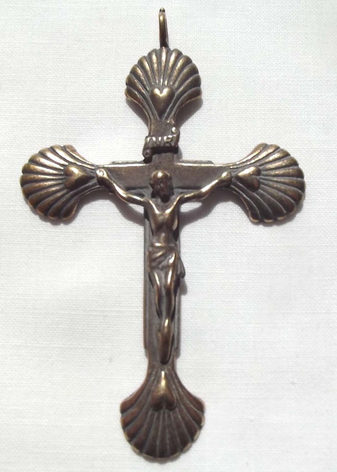 Bronze St Saint James Shell Crucifix With Hearts Etsy
