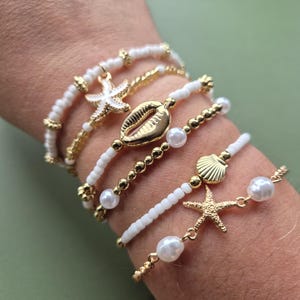 6 Pieces Bracelet Set  - Stackable Shell & Starfish Beaded Bracelets - Boxed Jewellery Gift