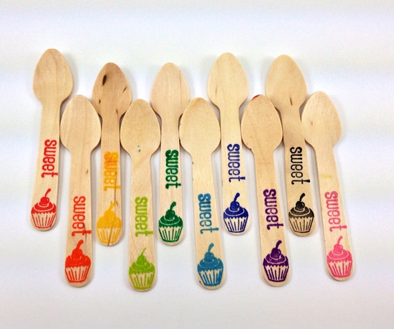 12 Cupcake SMALL Wooden Ice Cream/ Taster Spoons, Wooden utensils, Cutlery, silverware, kids party, cupcakes, baking, rainbow Il_570xn