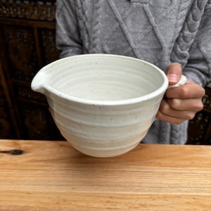 Batter bowl - pottery bowls -handmade - ceramic - mixing bowl - kitchen gifts