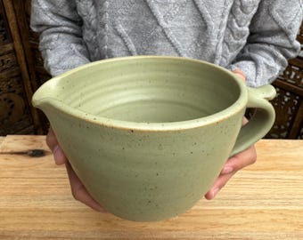 Batter bowl - pottery bowls -handmade - ceramic - mixing bowl - kitchen gifts