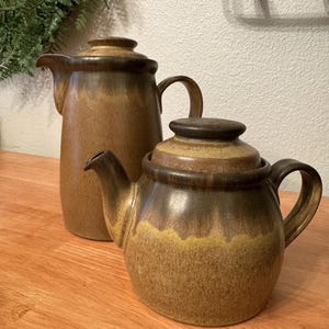 Vintage Denby Langley Romany Brown Tall Coffee Pot | English Stoneware Pottery | Retro 1970s Denby Coffee Server