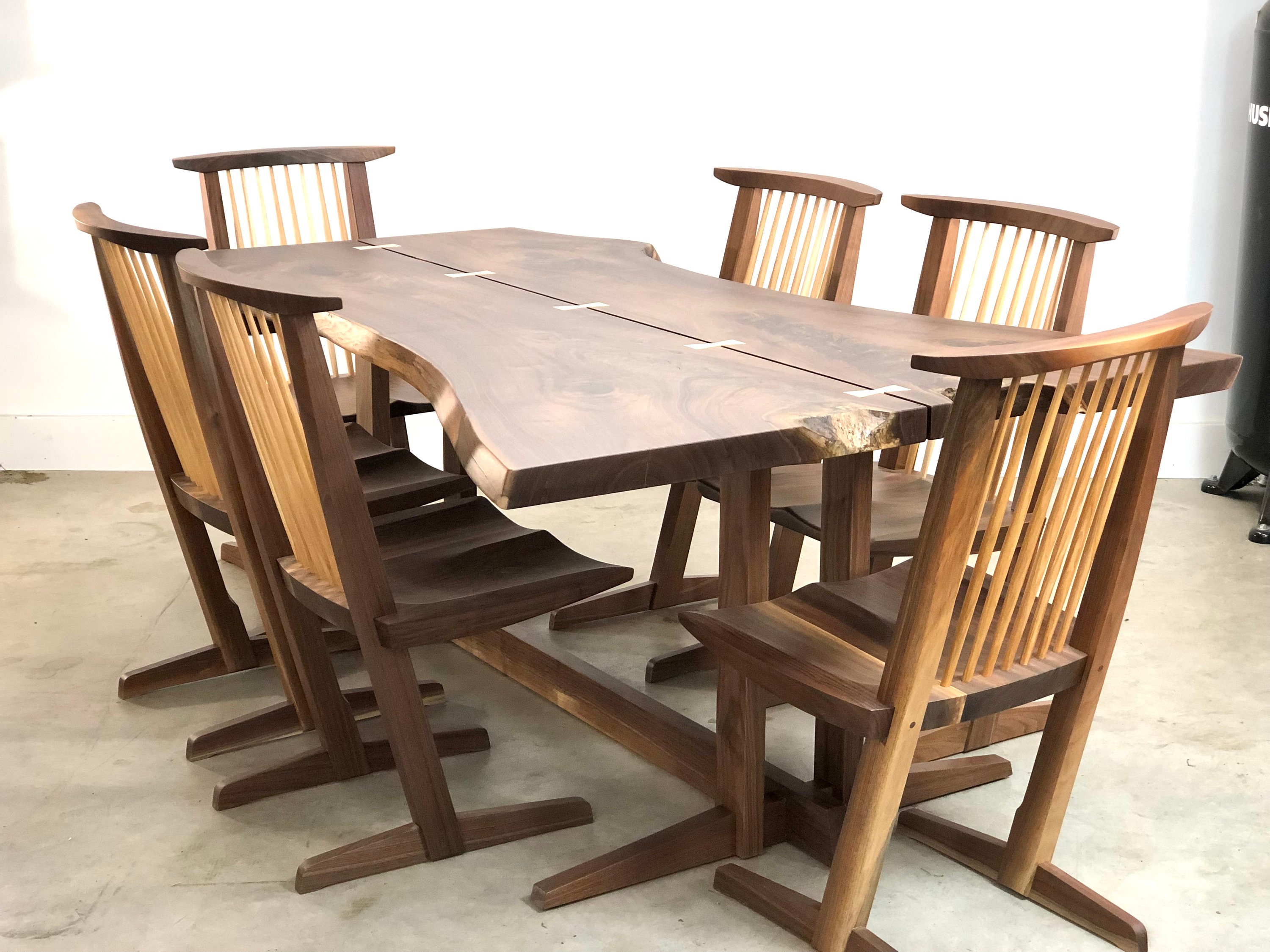 Walnut Object 検)e Nakashima