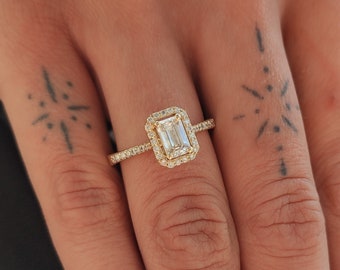 1.05 Ct Emerald Cut Diamond Ring, 14k Gold Halo Engagement Ring, Lab Grown Diamond D/VS1, Round Cut Side Stone, D/VS1 Clarity, For Women