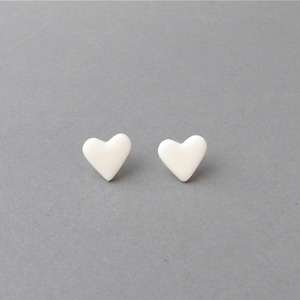 Hearts post earrings, white hearts post earrings, elagant haerts earrings, valenitines day