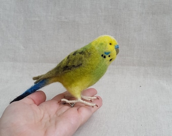 Parrot Needle felted birds Felted birds Felted Animals Parrot Needle felted Green Parrot Handmade Needle felted toys Wool toys