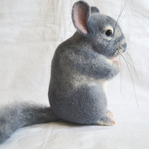 Chinchilla....Felt toy, portrait similarity of your pet.... I will make this item for your order