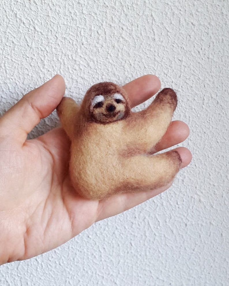 Sloth brooch Sloth Pin Felt brooch Hanging Sloth Animal pin Sloth jewellery Gift brooch Sweet Sloth image 1