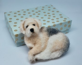 Dog Brooch Animal Pin Dog Pin Felted brooch Needle felted Dog jewellery Gift brooch Sweet Dog Wool accessories Sleeping Dog