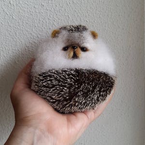 Hedgehog lump Felt Toys Needle Wool Animals Sculpture Felting Hedgehog Handmade Toys Felting Animals Felting Art Toy image 6