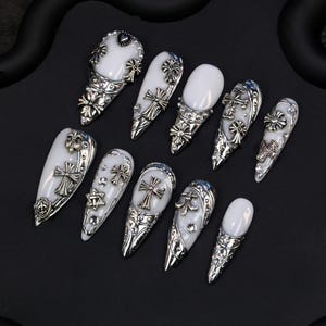 Gothic Stiletto Press On Nails: 3D Silver Punk Rock False Nails