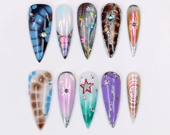 Cyberpunk Holographic Stiletto Press On Nails,Star Crackle Rhinestone Nails, Futuristic Neon Nail Art,Edgy Nails for Techwear & Street Style