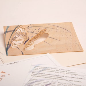 3 cartes pop-up en bois avec enveloppes – papillon