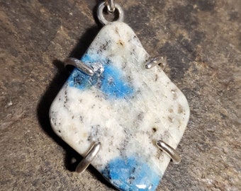 Freeform K2 Stone Pendant in Sterling Silver