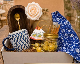 French Country Table Setting Gift Box, Stylish Tea Lovers Gift