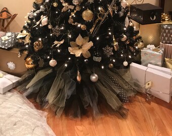 black and gold christmas tree skirt 48 diameter with white polka dots - Black And Gold Christmas Tree black and gold christmas tree skirt 48 diameter with white polka dots - Black And Gold Christmas Tree