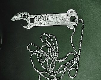Cool Vintage 1930s Grain Belt Beer Never Slip bottle opener necklace