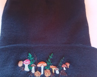 Embroidered mushroom mens/womens pom pom beanie, mushroom lovers gift, foraging, toadstool,fungi