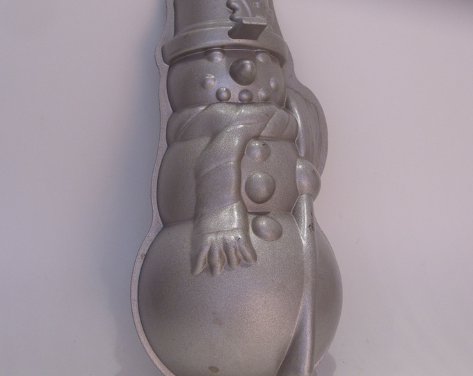 Nordic Ware Snowman Cake Pan Made in USA Vintage Heavy Metal - Etsy