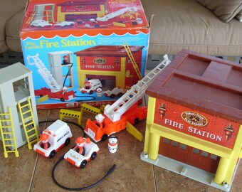 fisher price play family fire station