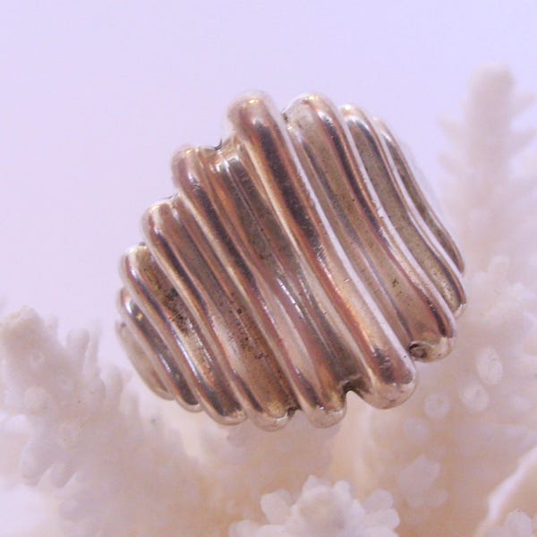 Modern Ridged Sterling Silver Ring - Size 7