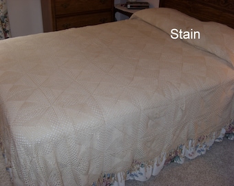 Antique Crocheted Cotton Bedspread: Ecru Fringe, Full/Double Size SOLD AS IS