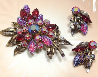 Beaujewels Unmarked Vintage Red Rhinestone and Aurora Borealis Brooch and Clip Earrings
