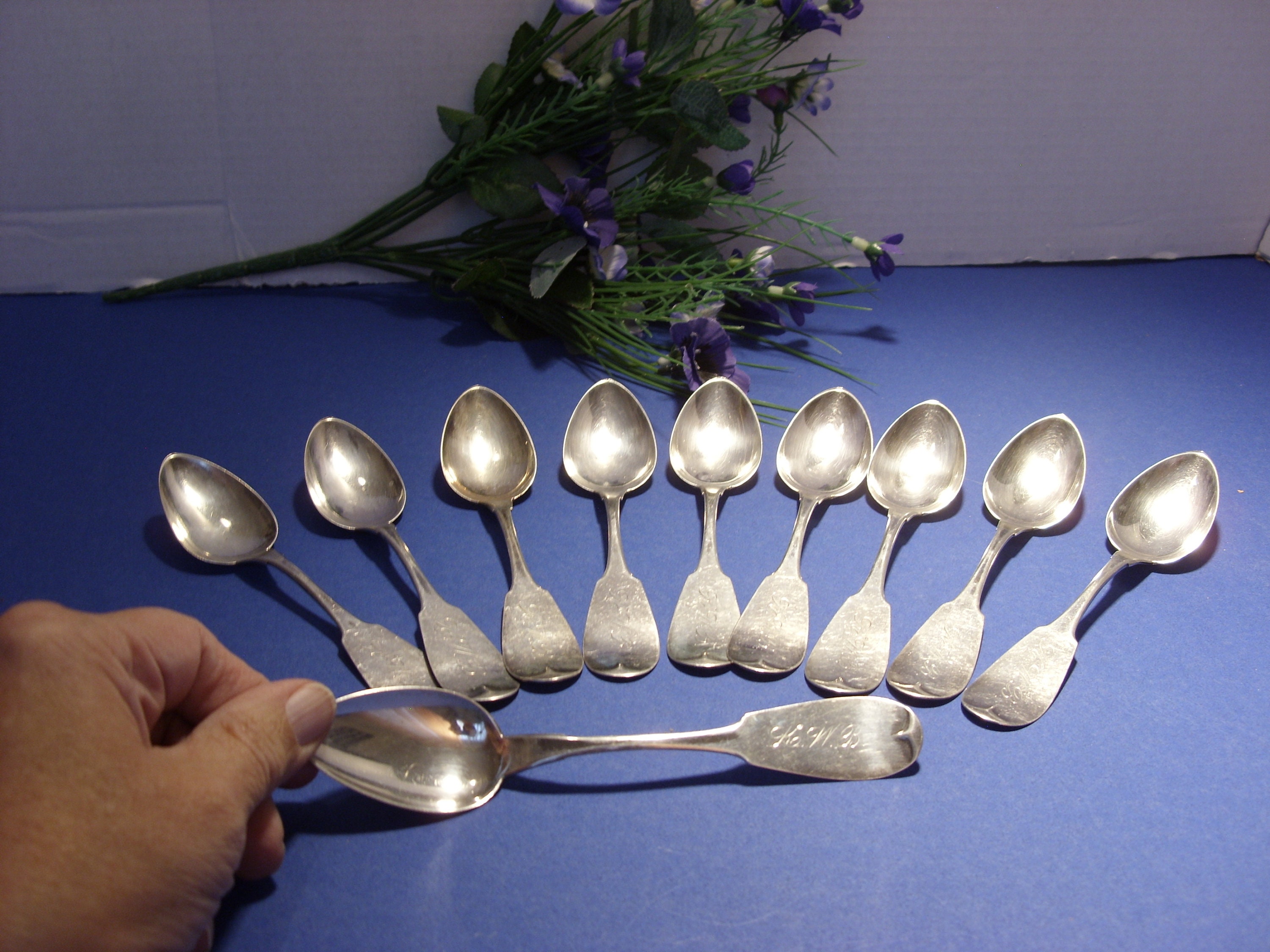 JEWELRY「Spoons」です。 Antique Coin Silver Teaspoons Set of 10 - 1840s Monogrammed