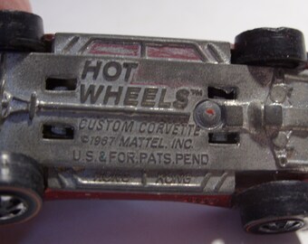 Vintage 1967 Hot Wheels Corvette: Red Line Wheels, Hong Kong