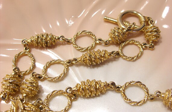 Gold Tone Textured Circle Link Necklace, FREE SHI… - image 9