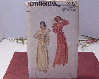 Butterick Pattern #5713 UNCUT Robe Pattern Two Styles of Collar Size Medium Evening Length Robe 1970's Vintage Home Sewing Pattern