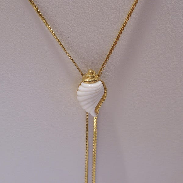 Avon Vintage White Shell Lariat Necklace